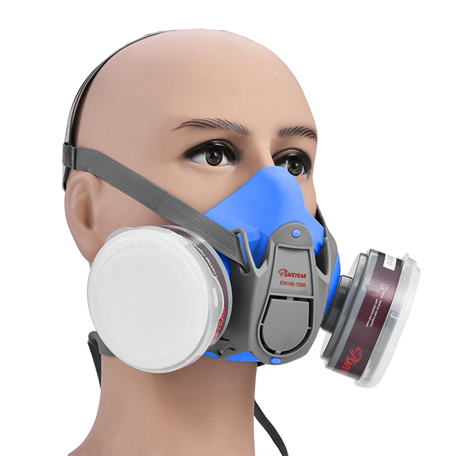 Demi-respirateur avec filtres à charbon GM2000