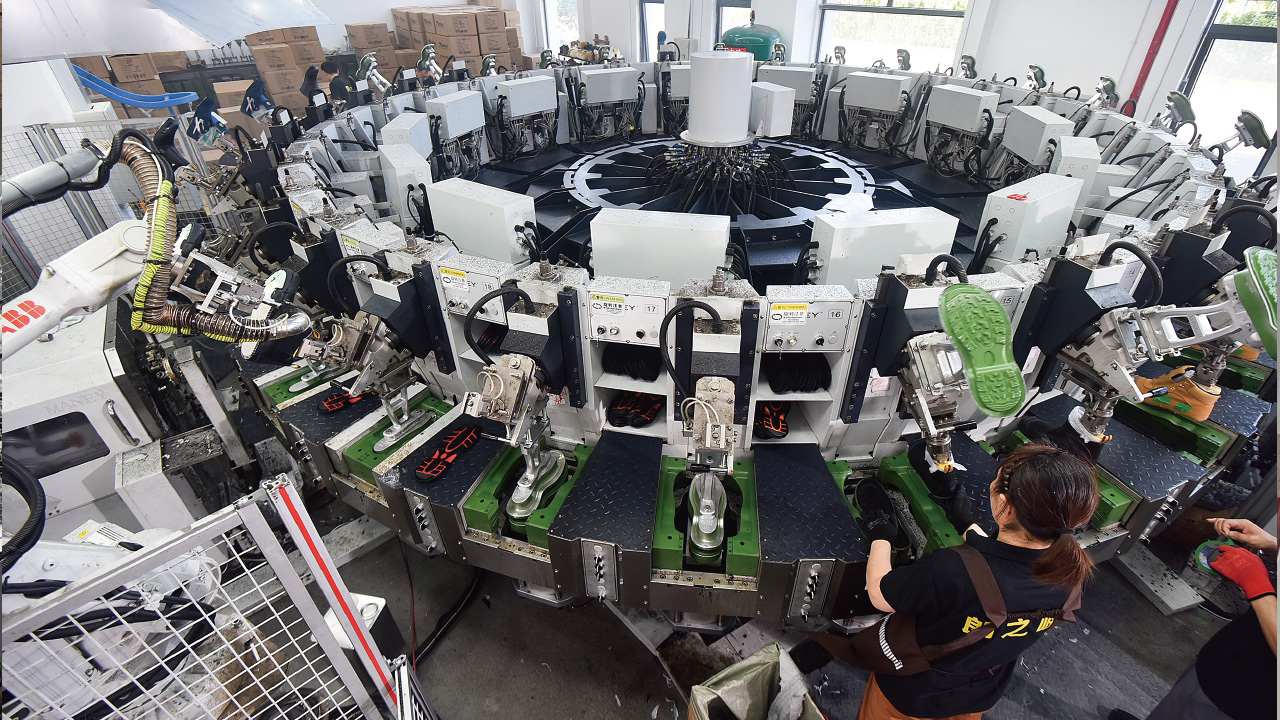 Processus de production en usine